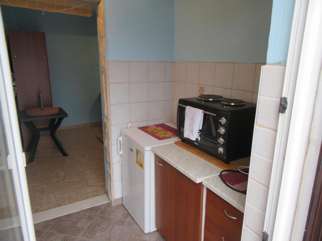 Apartments Leon Razanac Luaran gambar