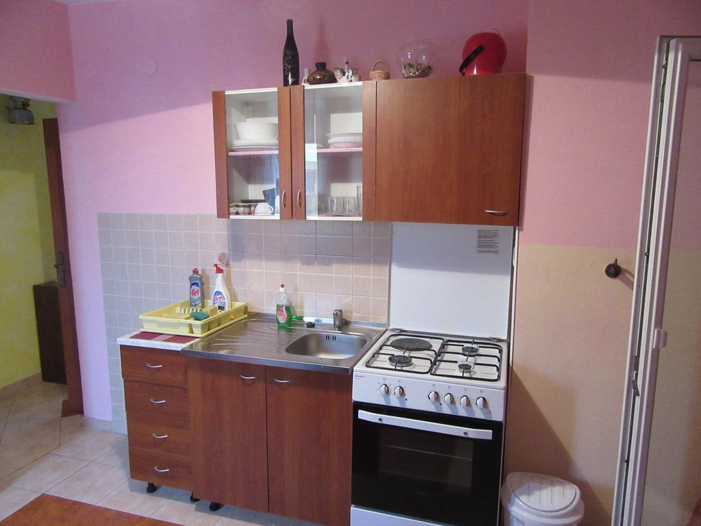 Apartments Leon Razanac Luaran gambar